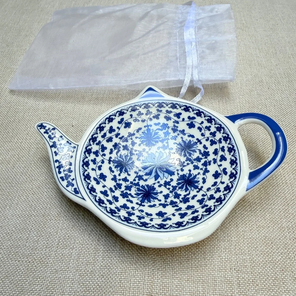 Blue and White Teapot Shaped Teabag Holder in Gift Bag